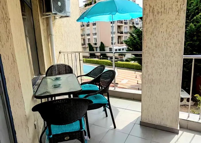 Appartement 16 - Rainbow Complex *