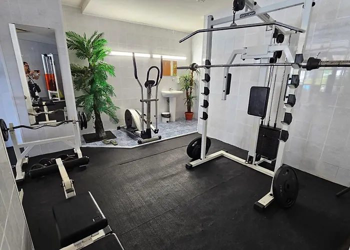 16 - Rainbow Complex サニービーチ